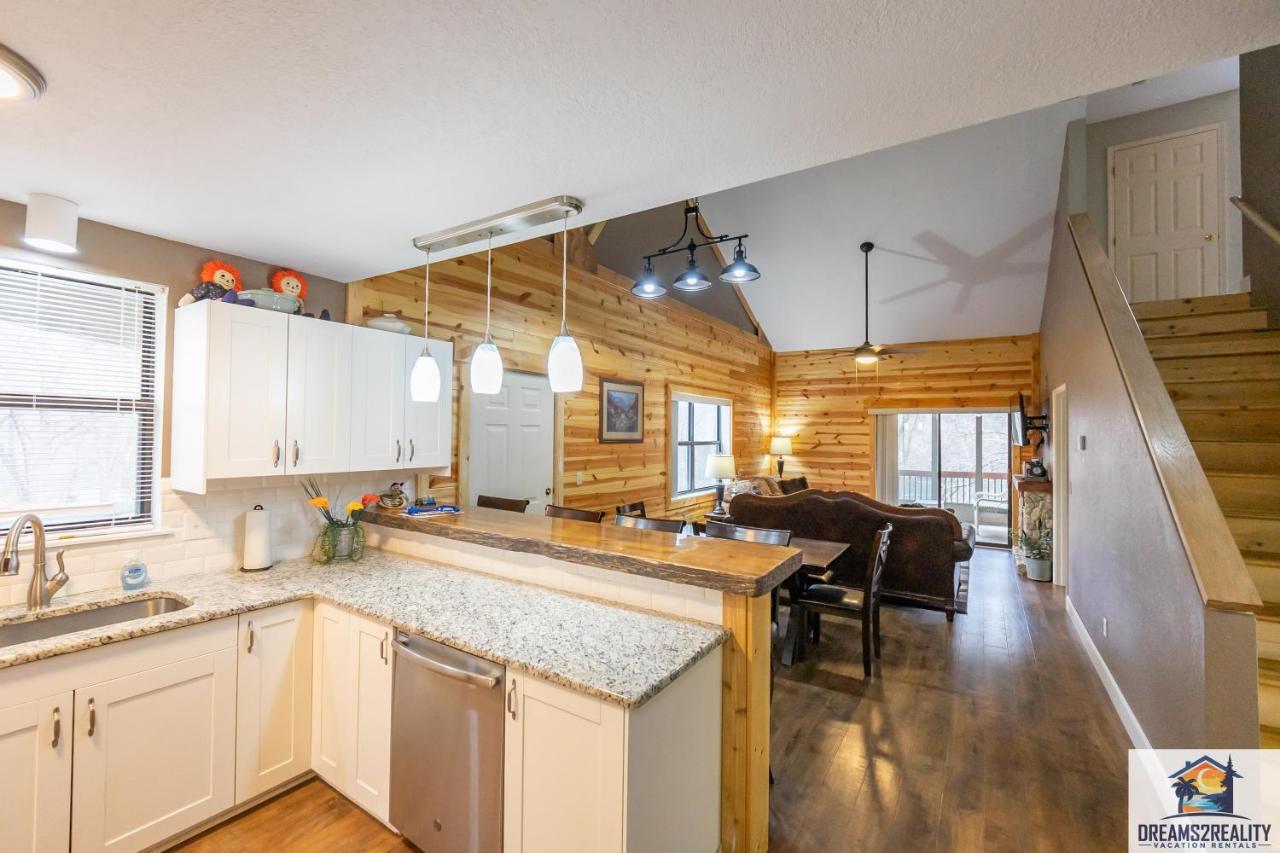 3Br Condo With Lake View - Trout Fishing - Playground - 2 Pools - Free Tickets Included - Pr69-9 Branson Bagian luar foto