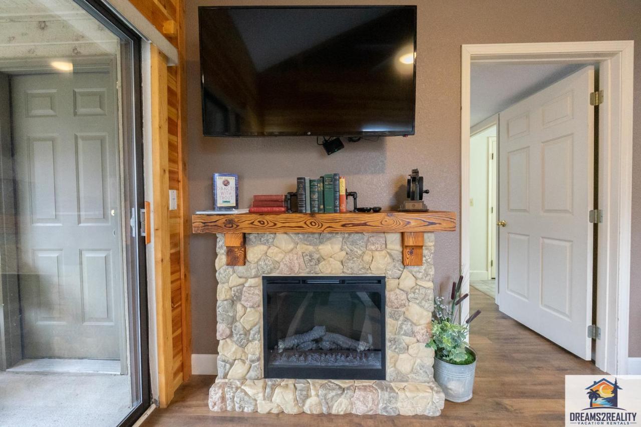 3Br Condo With Lake View - Trout Fishing - Playground - 2 Pools - Free Tickets Included - Pr69-9 Branson Bagian luar foto