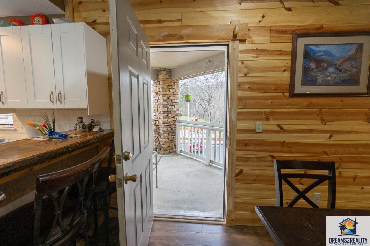3Br Condo With Lake View - Trout Fishing - Playground - 2 Pools - Free Tickets Included - Pr69-9 Branson Bagian luar foto