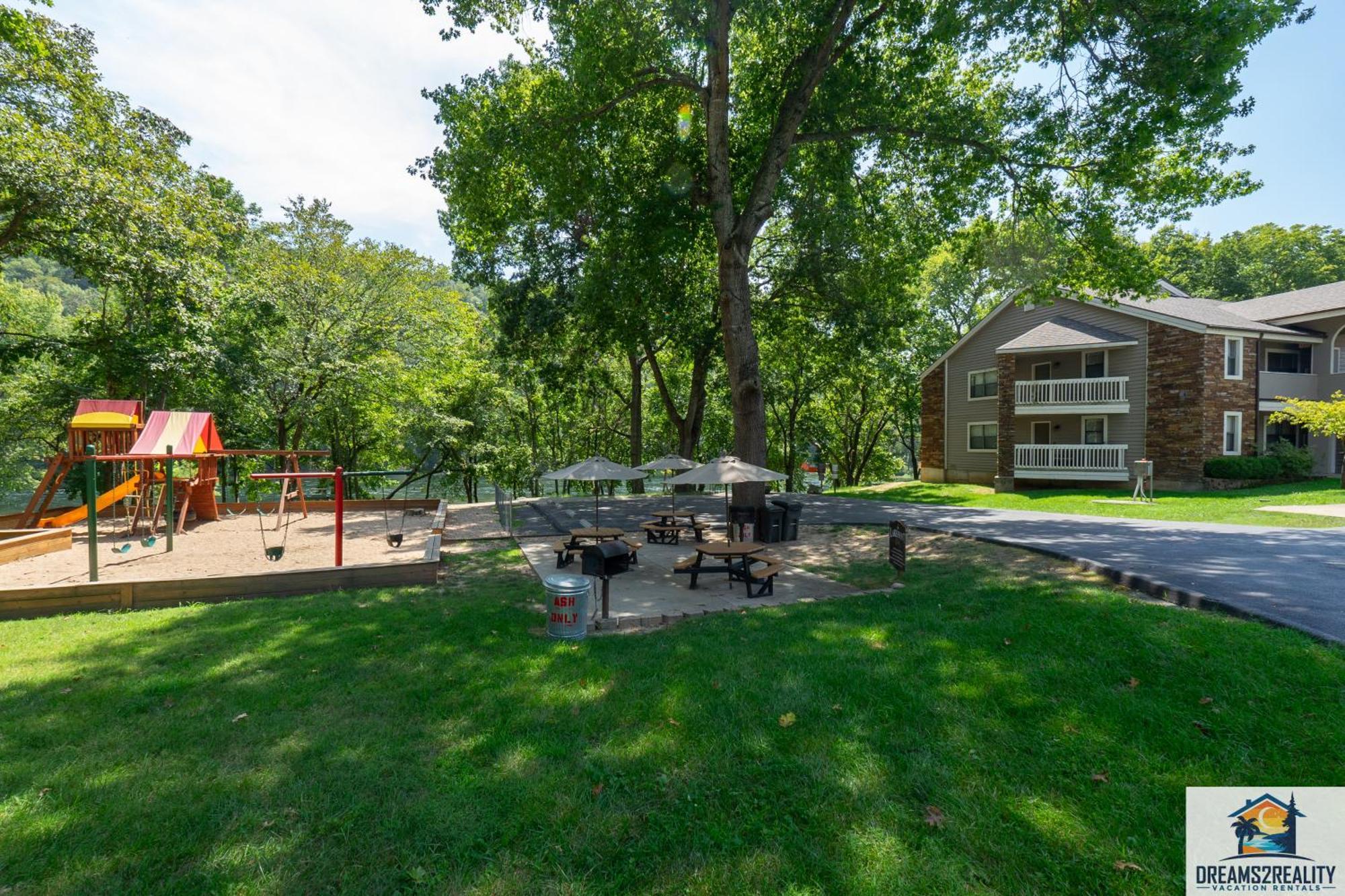 3Br Condo With Lake View - Trout Fishing - Playground - 2 Pools - Free Tickets Included - Pr69-9 Branson Bagian luar foto